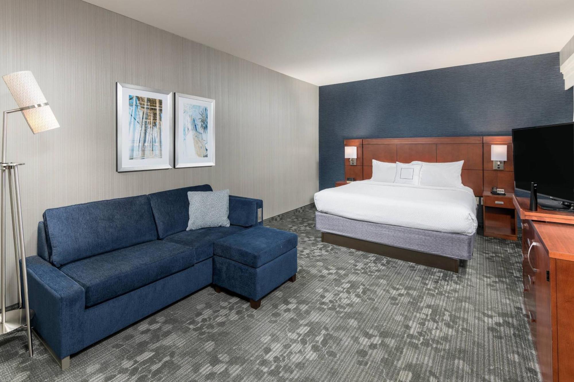 Courtyard By Marriott San Diego Oceanside Exterior foto