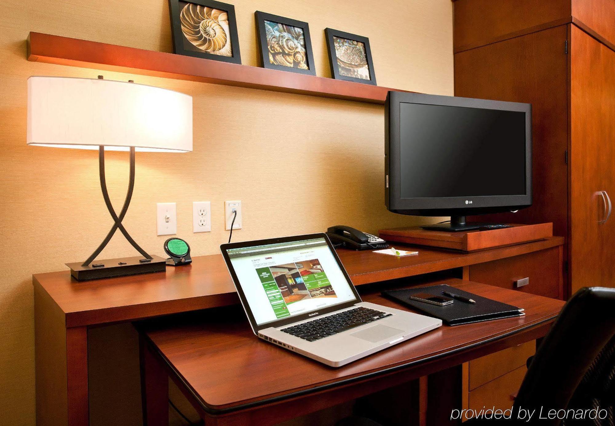 Courtyard By Marriott San Diego Oceanside Facilidades foto